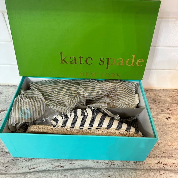 Kate Spade Laila Slip On Shoes Size 8.5 NWT - Picture 5 of 12